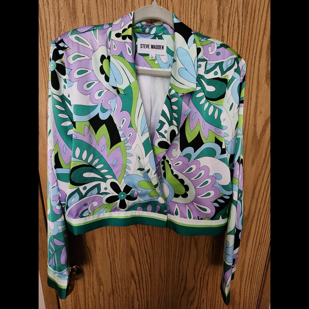Steve Madden Cropped Top/Jacket, large
